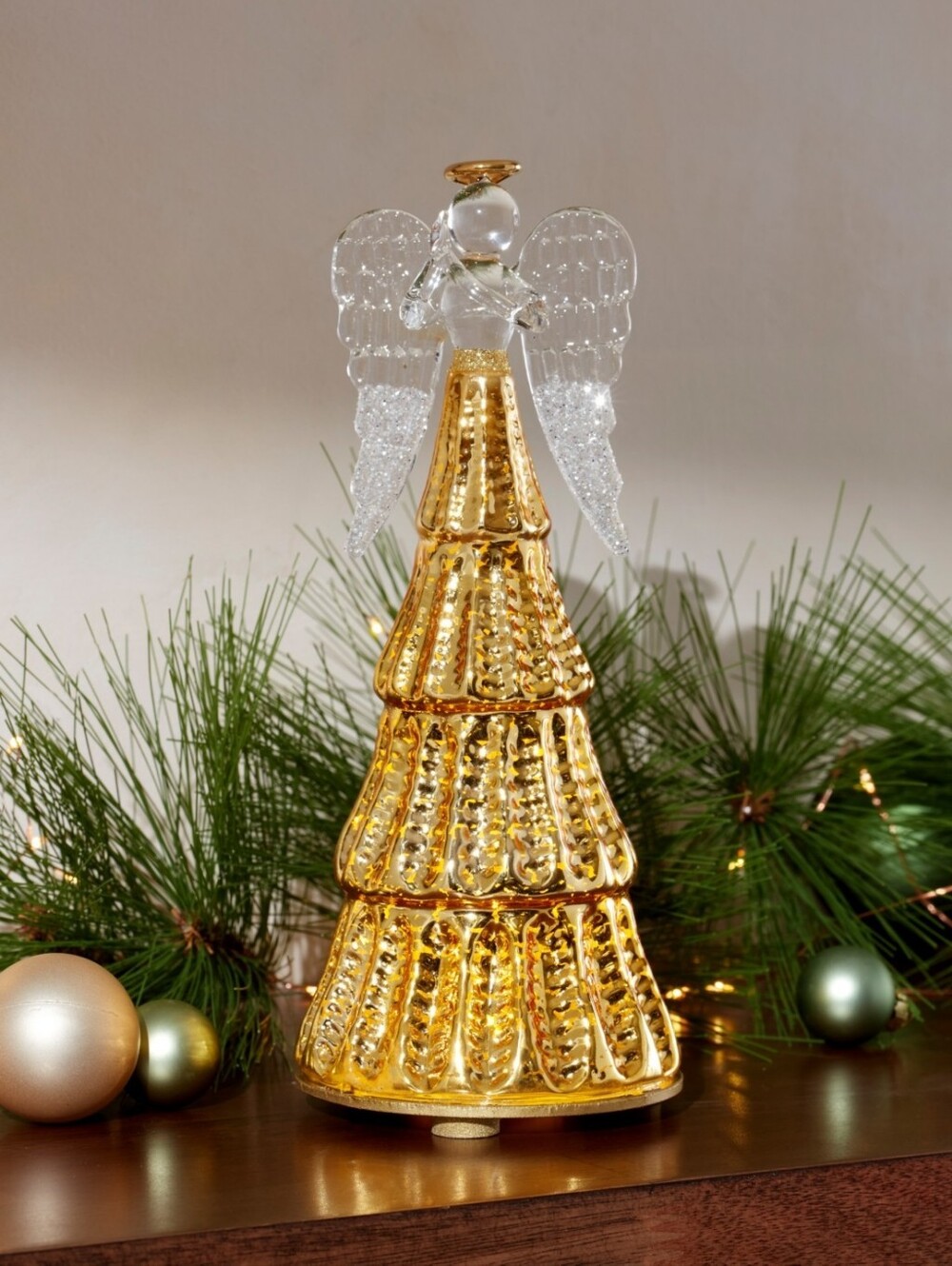 Lenox Christmas Lit Crystal Figurines Radiant Light Angel.